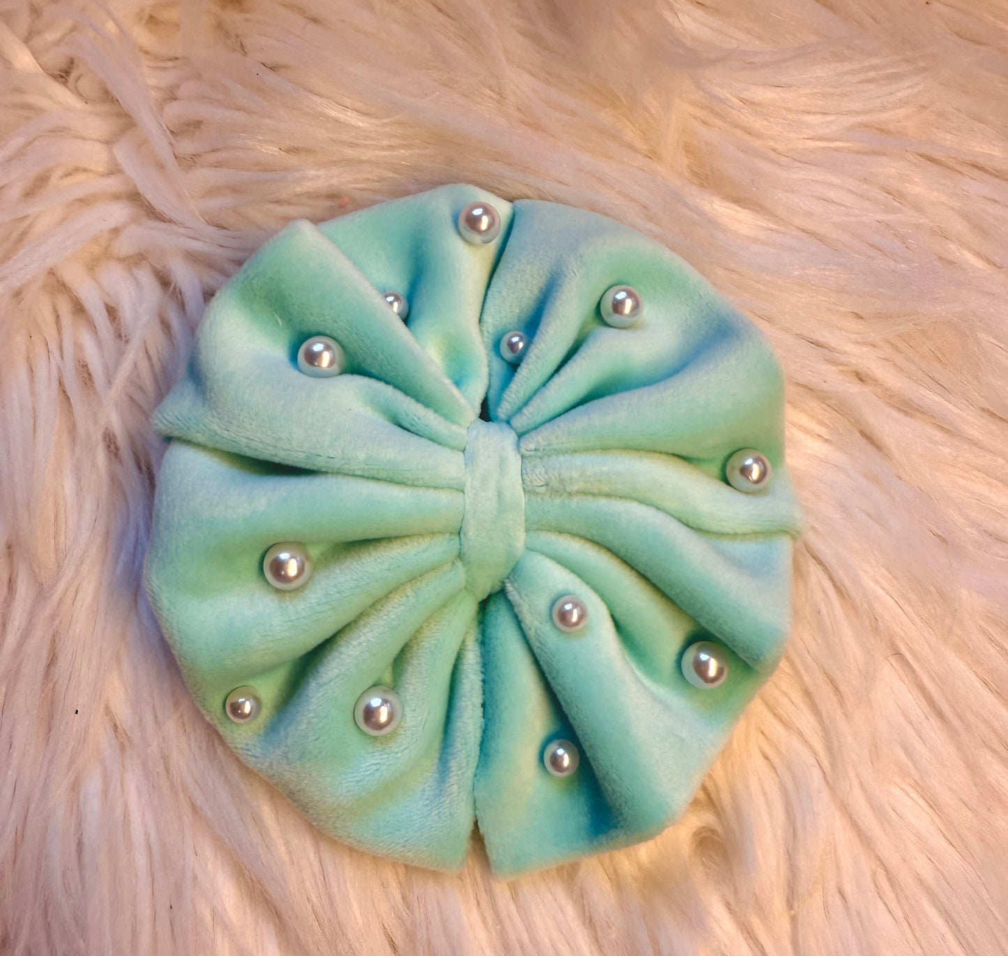 Robin’s Egg Plushy **MUST SELECT PEARL ADD ON IF WANTING PEARLS**