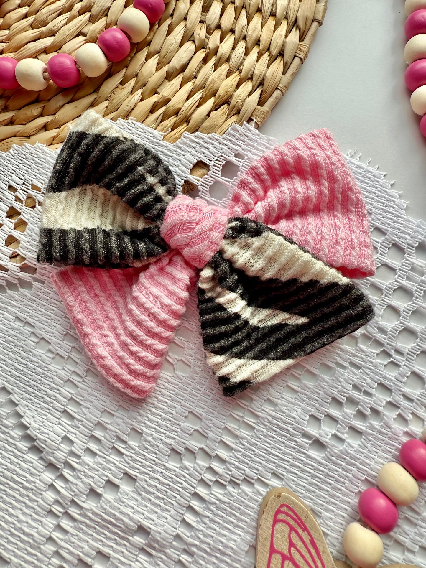 ClassicCrissCross: Waved