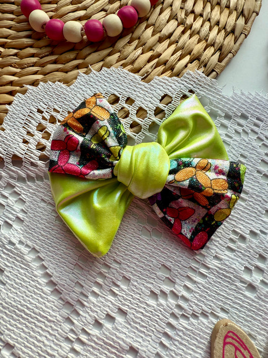 ClassicCrissCross: Balloon Dog