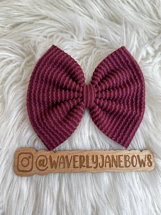 Burgundy Waved Rib